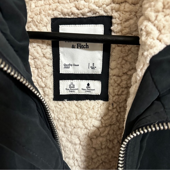 Abercrombie parka sz S black - Picture 6 of 6